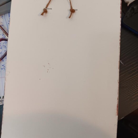 Wood Key Holder. Crackle Paint on Wood with Resin Hearts & Metal Keys. Handmade. - Picture 7 of 7